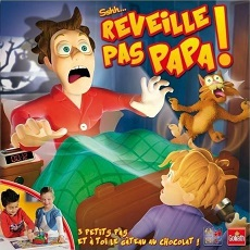 Image de la boite de jeu REVEILLE PAS PAPA VERSION PETITES CARTES - GOLIATH