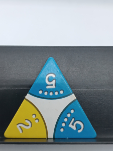 Article Tuile 5-5-2 - TRIOMINOS JUNIOR