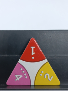 Article Tuile 1-2-4 - TRIOMINOS JUNIOR