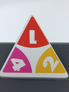 Article Tuile 124 - TRIOMINOS JUNIOR