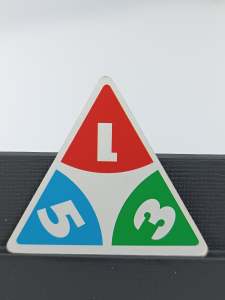 Article Tuile 135 - TRIOMINOS JUNIOR