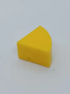 Article Morceau de fromage - MIAM MIAOU - LA COURSE AUX FROMAGES