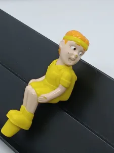Article Alpiniste figurine homme - jaune - GAROBOUC