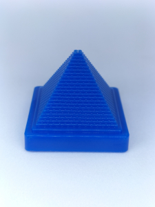 Article Pyramide bleue - RAMSES 2