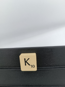 Article K - typo 2 - SCRABBLE CLASSIQUE